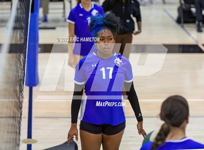 Thumbnail 3 in JV: Lawndale @ Wiseburn- Da Vinci photogallery.