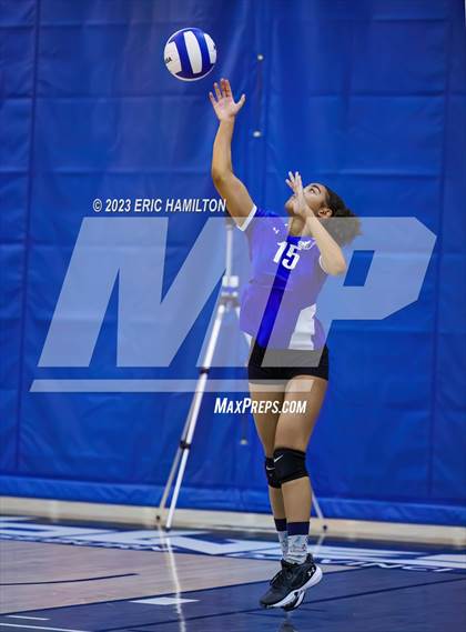 Thumbnail 3 in JV: Lawndale @ Wiseburn- Da Vinci photogallery.