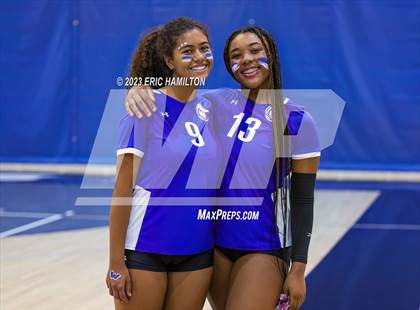 Thumbnail 1 in JV: Lawndale @ Wiseburn- Da Vinci photogallery.