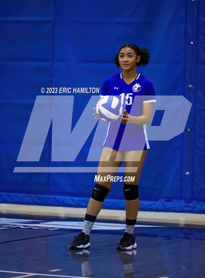 Thumbnail 2 in JV: Lawndale @ Wiseburn- Da Vinci photogallery.