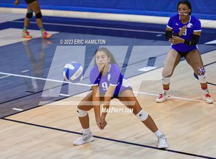 Thumbnail 3 in JV: Lawndale @ Wiseburn- Da Vinci photogallery.
