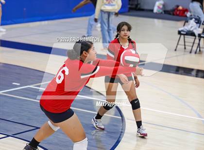 Thumbnail 3 in JV: Lawndale @ Wiseburn- Da Vinci photogallery.