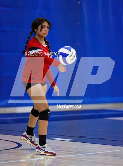 Thumbnail 2 in JV: Lawndale @ Wiseburn- Da Vinci photogallery.