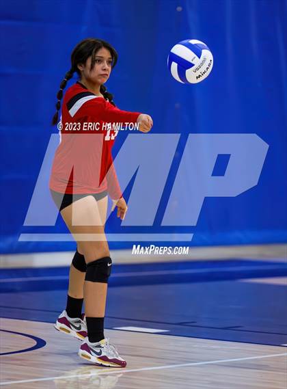 Thumbnail 3 in JV: Lawndale @ Wiseburn- Da Vinci photogallery.