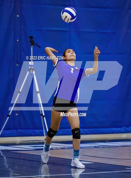 Thumbnail 3 in JV: Lawndale @ Wiseburn- Da Vinci photogallery.