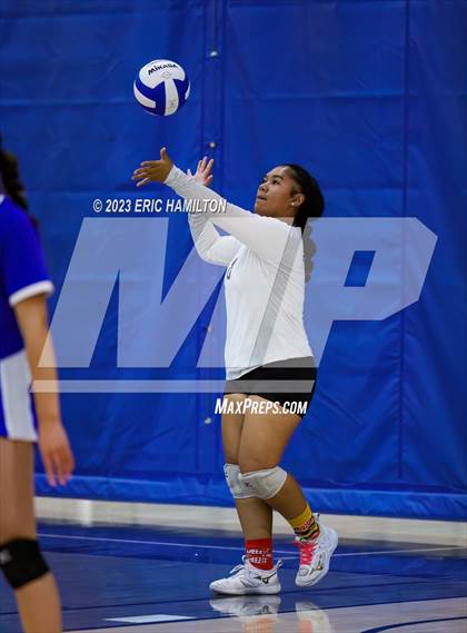 Thumbnail 1 in JV: Lawndale @ Wiseburn- Da Vinci photogallery.