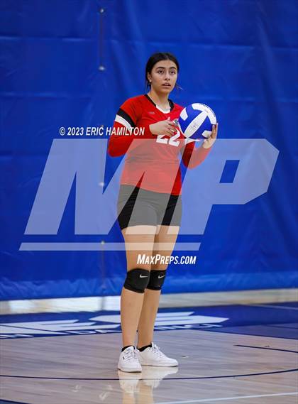 Thumbnail 3 in JV: Lawndale @ Wiseburn- Da Vinci photogallery.