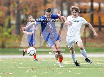 Thumbnail 2 in Lewiston-Porter vs. Livonia (NYSPHSAA Class B Far West Regional) photogallery.
