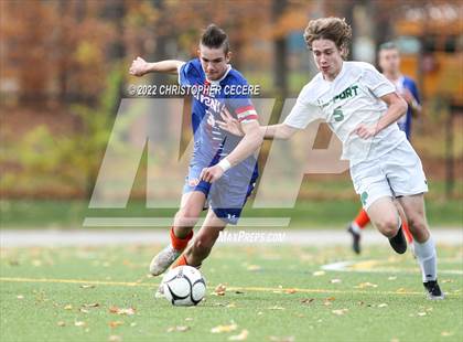 Thumbnail 3 in Lewiston-Porter vs. Livonia (NYSPHSAA Class B Far West Regional) photogallery.