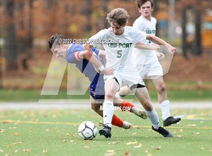 Thumbnail 2 in Lewiston-Porter vs. Livonia (NYSPHSAA Class B Far West Regional) photogallery.