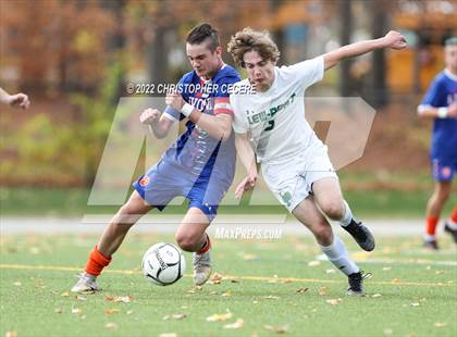Thumbnail 1 in Lewiston-Porter vs. Livonia (NYSPHSAA Class B Far West Regional) photogallery.