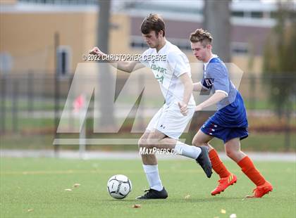 Thumbnail 1 in Lewiston-Porter vs. Livonia (NYSPHSAA Class B Far West Regional) photogallery.