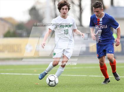 Thumbnail 1 in Lewiston-Porter vs. Livonia (NYSPHSAA Class B Far West Regional) photogallery.