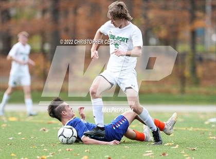Thumbnail 1 in Lewiston-Porter vs. Livonia (NYSPHSAA Class B Far West Regional) photogallery.