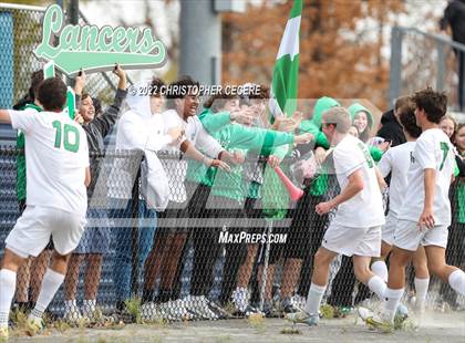 Thumbnail 3 in Lewiston-Porter vs. Livonia (NYSPHSAA Class B Far West Regional) photogallery.