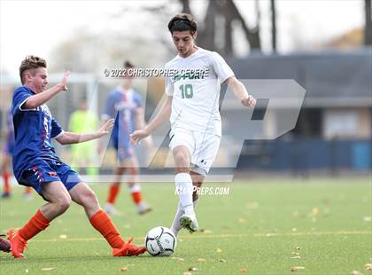 Thumbnail 3 in Lewiston-Porter vs. Livonia (NYSPHSAA Class B Far West Regional) photogallery.