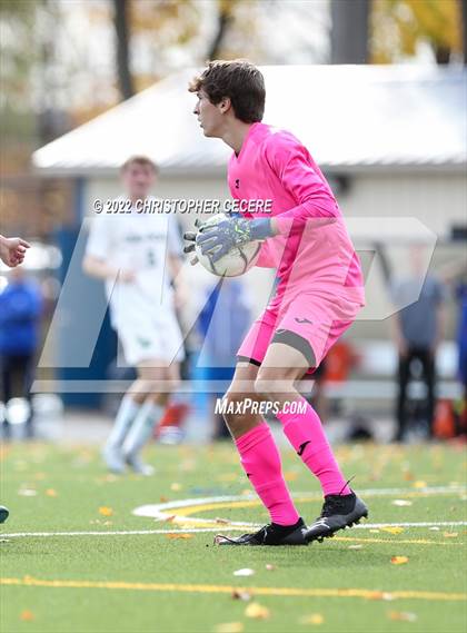 Thumbnail 3 in Lewiston-Porter vs. Livonia (NYSPHSAA Class B Far West Regional) photogallery.