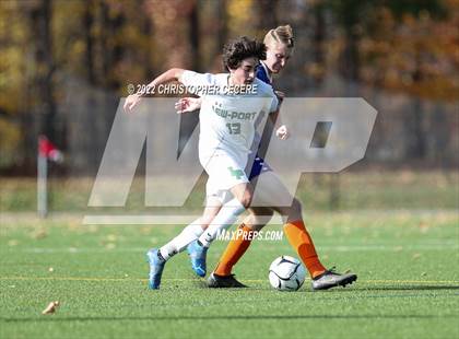 Thumbnail 2 in Lewiston-Porter vs. Livonia (NYSPHSAA Class B Far West Regional) photogallery.