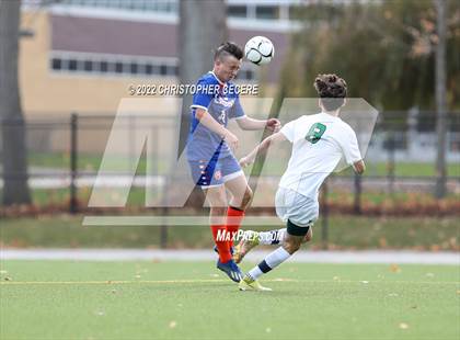 Thumbnail 3 in Lewiston-Porter vs. Livonia (NYSPHSAA Class B Far West Regional) photogallery.