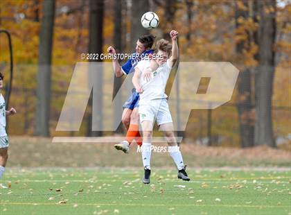 Thumbnail 3 in Lewiston-Porter vs. Livonia (NYSPHSAA Class B Far West Regional) photogallery.