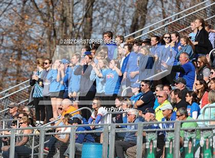 Thumbnail 2 in Lewiston-Porter vs. Livonia (NYSPHSAA Class B Far West Regional) photogallery.