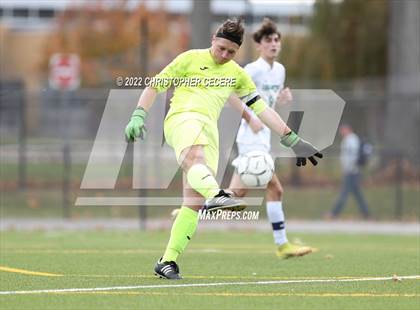 Thumbnail 3 in Lewiston-Porter vs. Livonia (NYSPHSAA Class B Far West Regional) photogallery.