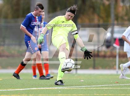 Thumbnail 2 in Lewiston-Porter vs. Livonia (NYSPHSAA Class B Far West Regional) photogallery.