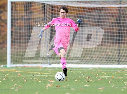 Thumbnail 3 in Lewiston-Porter vs. Livonia (NYSPHSAA Class B Far West Regional) photogallery.