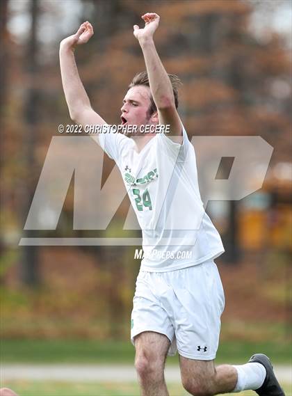 Thumbnail 2 in Lewiston-Porter vs. Livonia (NYSPHSAA Class B Far West Regional) photogallery.