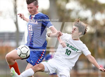 Thumbnail 3 in Lewiston-Porter vs. Livonia (NYSPHSAA Class B Far West Regional) photogallery.