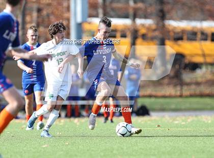 Thumbnail 2 in Lewiston-Porter vs. Livonia (NYSPHSAA Class B Far West Regional) photogallery.