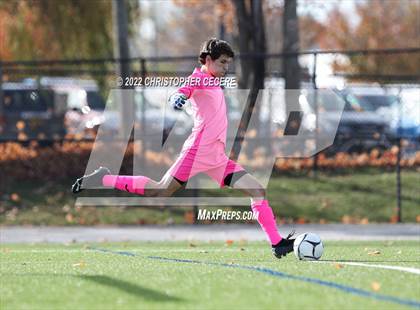 Thumbnail 2 in Lewiston-Porter vs. Livonia (NYSPHSAA Class B Far West Regional) photogallery.