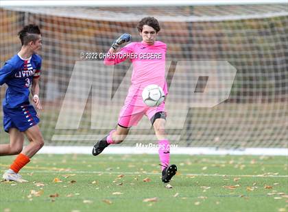 Thumbnail 2 in Lewiston-Porter vs. Livonia (NYSPHSAA Class B Far West Regional) photogallery.