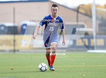 Thumbnail 1 in Lewiston-Porter vs. Livonia (NYSPHSAA Class B Far West Regional) photogallery.