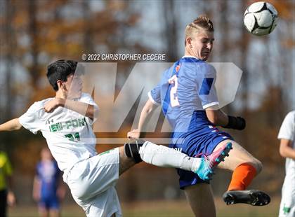 Thumbnail 1 in Lewiston-Porter vs. Livonia (NYSPHSAA Class B Far West Regional) photogallery.