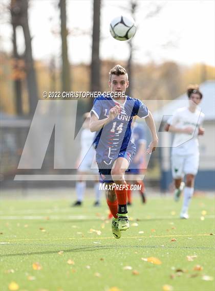 Thumbnail 3 in Lewiston-Porter vs. Livonia (NYSPHSAA Class B Far West Regional) photogallery.