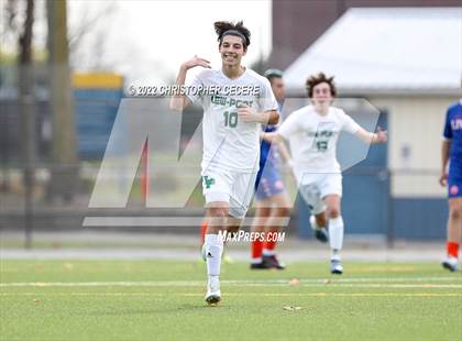 Thumbnail 3 in Lewiston-Porter vs. Livonia (NYSPHSAA Class B Far West Regional) photogallery.