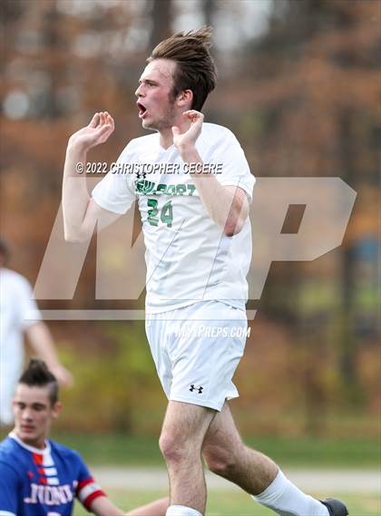 Thumbnail 3 in Lewiston-Porter vs. Livonia (NYSPHSAA Class B Far West Regional) photogallery.