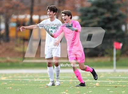 Thumbnail 2 in Lewiston-Porter vs. Livonia (NYSPHSAA Class B Far West Regional) photogallery.