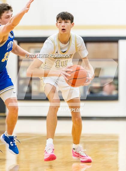 Thumbnail 3 in Tivy @ Seguin photogallery.