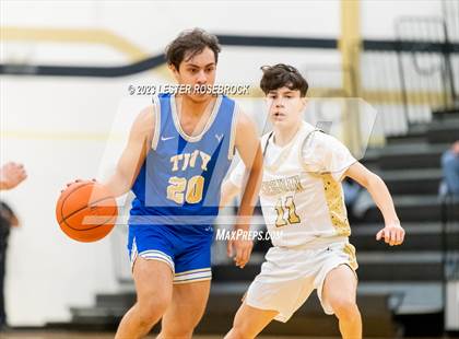 Thumbnail 2 in Tivy @ Seguin photogallery.