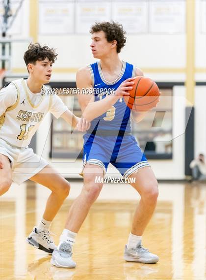Thumbnail 3 in Tivy @ Seguin photogallery.