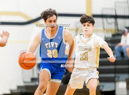 Thumbnail 3 in Tivy @ Seguin photogallery.