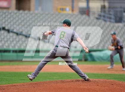 Thumbnail 1 in Tracy vs Granada  photogallery.