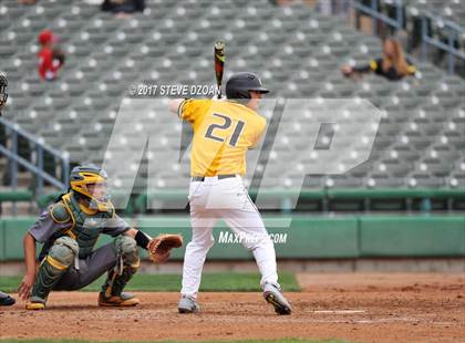 Thumbnail 3 in Tracy vs Granada  photogallery.