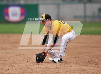 Thumbnail 1 in Tracy vs Granada  photogallery.