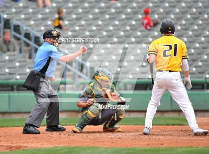 Thumbnail 1 in Tracy vs Granada  photogallery.