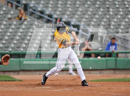 Thumbnail 1 in Tracy vs Granada  photogallery.