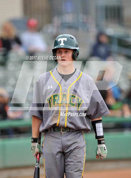 Thumbnail 1 in Tracy vs Granada  photogallery.