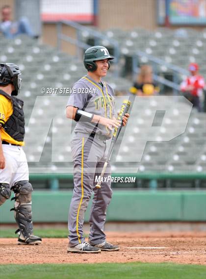 Thumbnail 2 in Tracy vs Granada  photogallery.